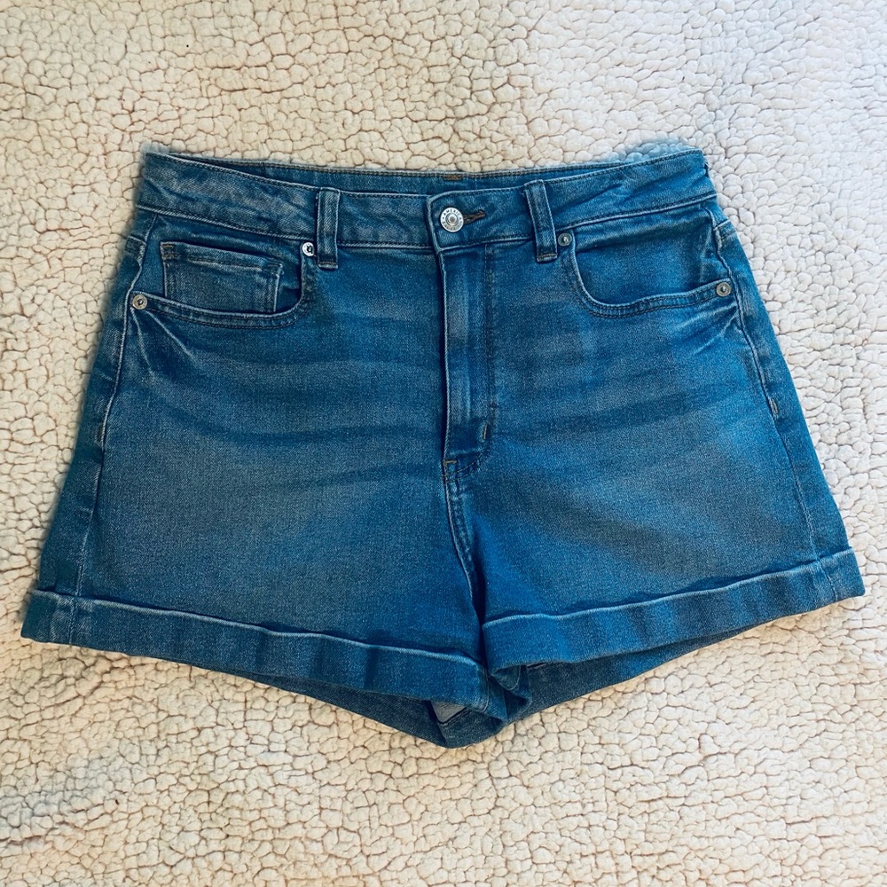 American Eagle Stretch Mom Shorts